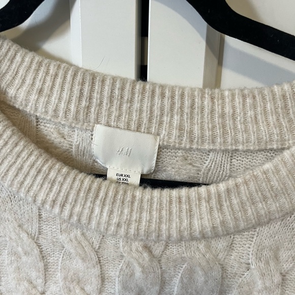 H&M Cable Knit Sweater - Picture 3 of 4